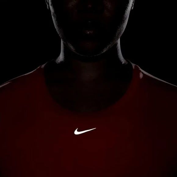Nike Women's Dri-Fit One Luxe Tee T-Shirt Small Red Soft Breathable Recycled - Picture 4 of 16